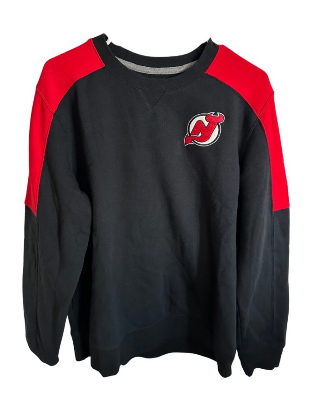 New Jersey Devils Crewneck Sweatshirt (Size Medium)